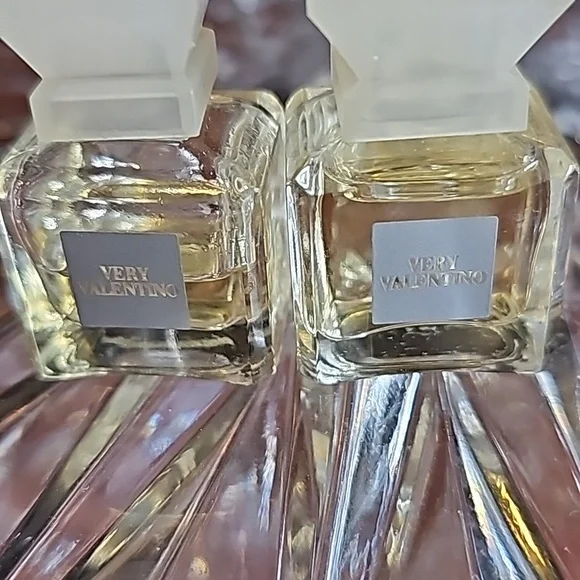 Very Valentino minies - Picture 2 of 2